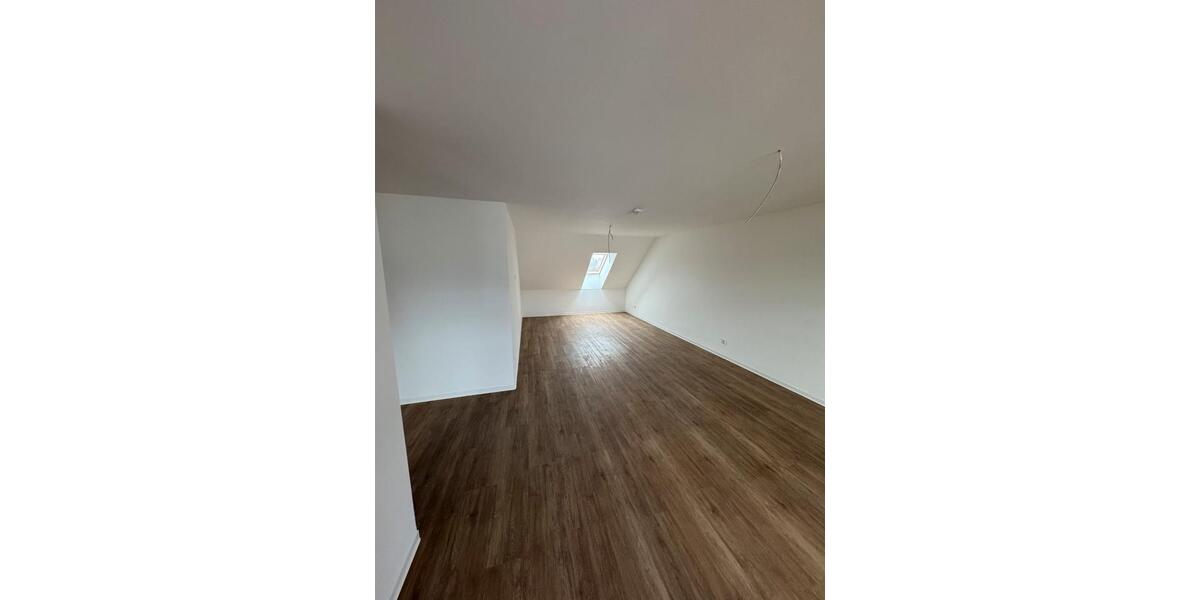 Dachgeschoßwohnung Südheide Unterlüß - 3 Zimmer, 74 m&sup2;, 850&euro; | Angebot:26379596