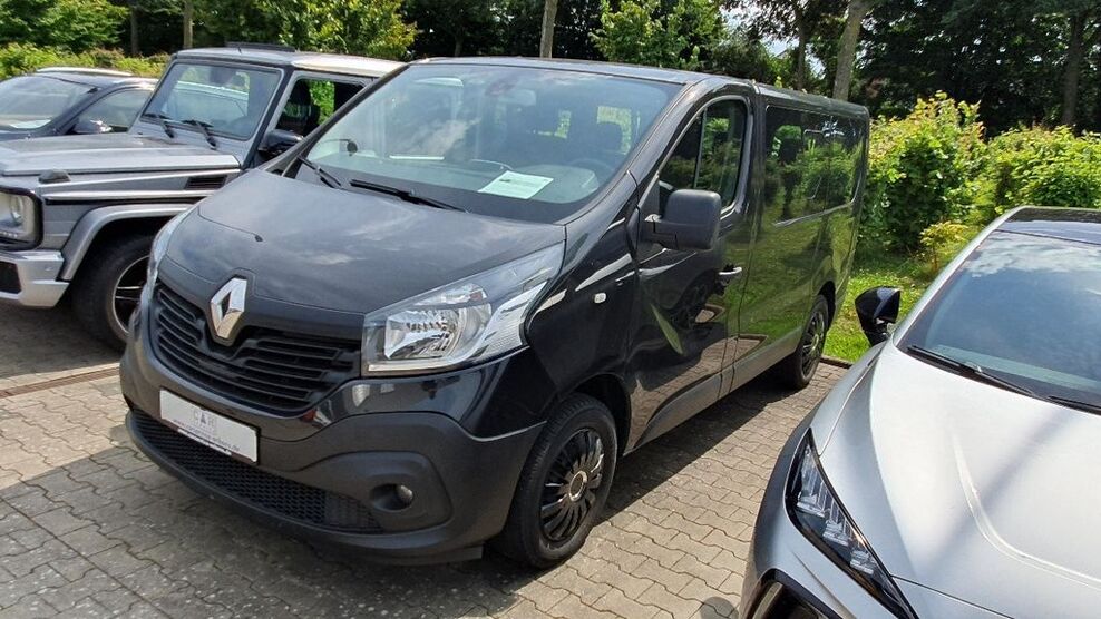 Renault Trafic 99.802 km 19.810 € Wachtendonk 47669