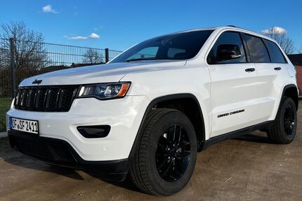 Jeep Grand Cherokee 94.000 km 24.000 &euro; Hainburg 63512