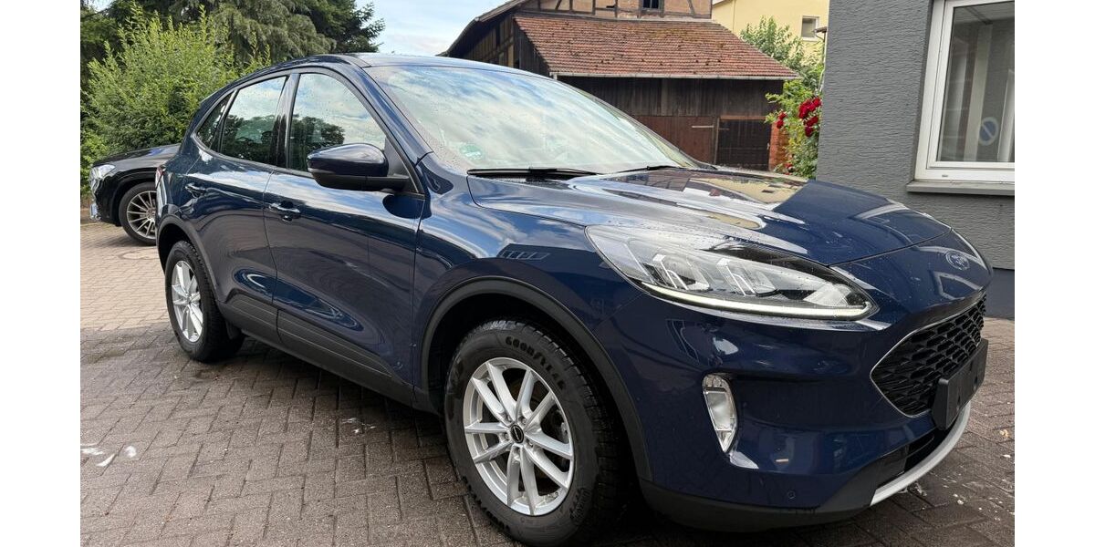 Ford Kuga 83.212 km 15.950 &euro; Eisenach 99817