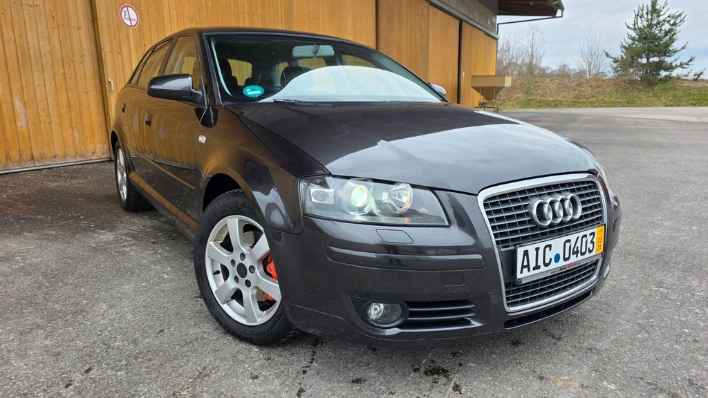 Audi A3 182.000 km 5.300 &euro; Augsburg 86165