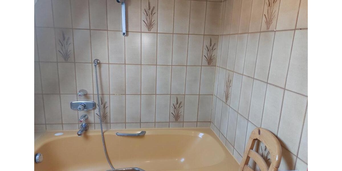 Maisonettenwohnung Büdingen - 3 Zimmer, 140 m&sup2;, 1.000&euro; | Angebot:26302634