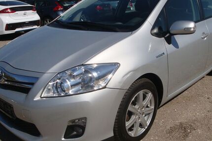 Toyota Auris 132.827 km 6.950 € Neufahrn 84088