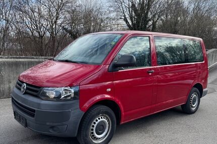 VW T5 Caravelle 219.000 km 9.900 &euro; Feldkirchen 85622