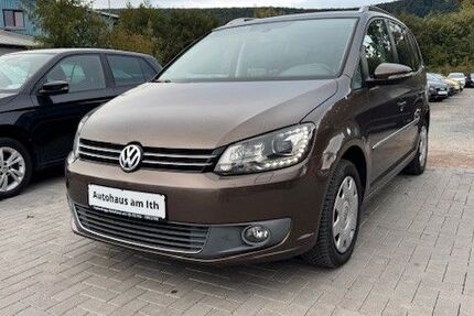 VW Touran 109.190 km 9.490 € Coppenbrügge 31863