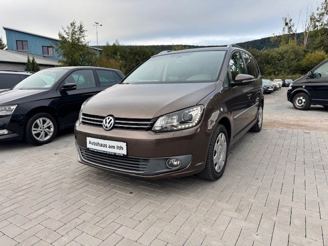 VW Touran 109.190 km 9.490 € Coppenbrügge 31863