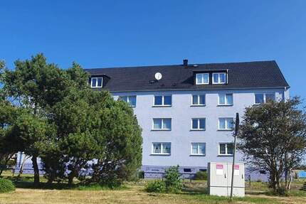 frisch sanierte 4-Zimmer-Wohnung, Stellplätze, Trockenboden f. Wäsche, Keller, Waschmaschinenraum im Keller 4 zimmer