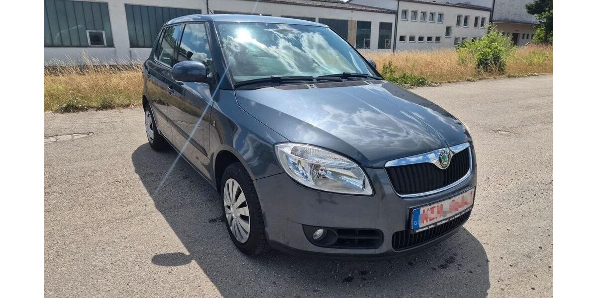 Skoda Fabia 132.100 km 2.790 &euro; Langquaid 84085