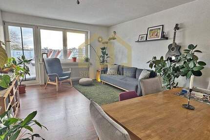 Helle 4-Zimmer-Wohnung mit Balkon und großzügigem Wohnbereich 4 zimmer
