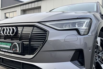 Audi e-tron 32.904 km 27.860 &euro; Marktredwitz 95615
