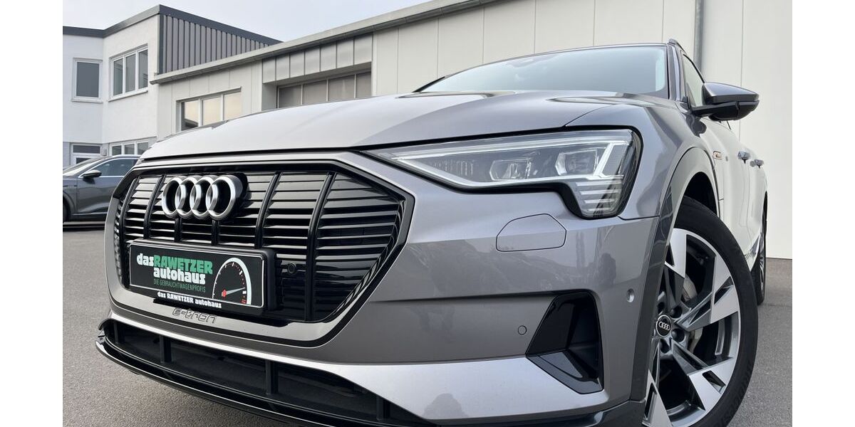 Audi e-tron 32.904 km 27.860 &euro; Marktredwitz 95615