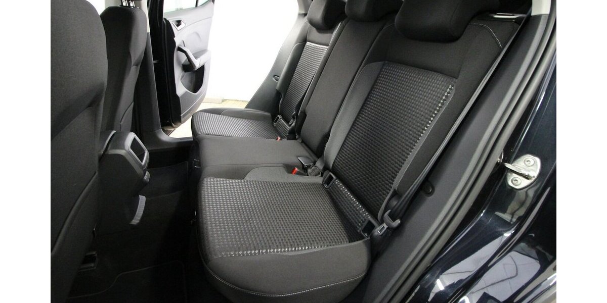 VW T-Cross TSI OPF Active LED+NAVI+KAMERA+ACC 41.681 km 18.900 &euro; Hagenow 19230