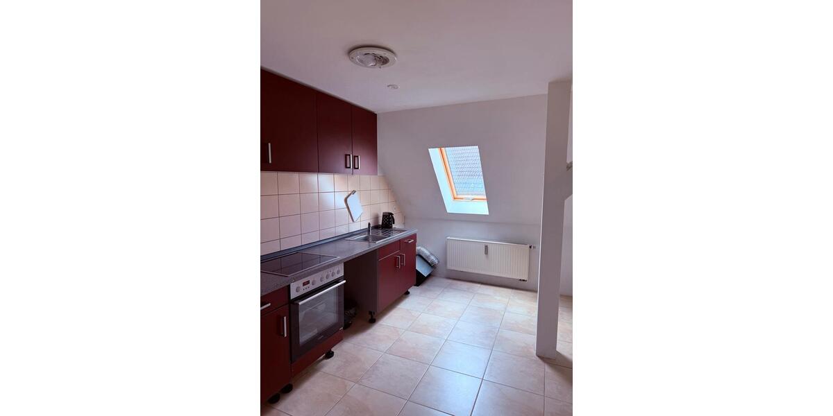 Dachgeschoßwohnung Wolfhagen - 3 Zimmer, 79 m&sup2;, 900&euro; | Angebot:26444422