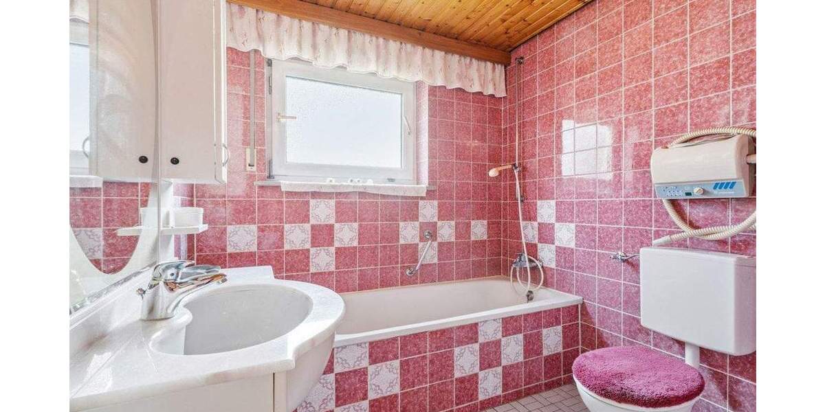 Einfamilienhaus Tettnang - 7 Zimmer, 159 m&sup2;, 549.000&euro; | Angebot:25877500