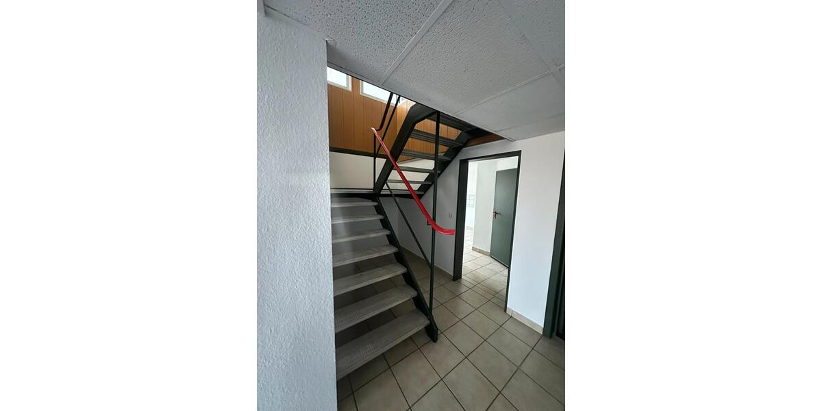 Einfamilienhaus Pleinfeld - 4 Zimmer, 200 m&sup2;, 1.400&euro; | Angebot:26693813