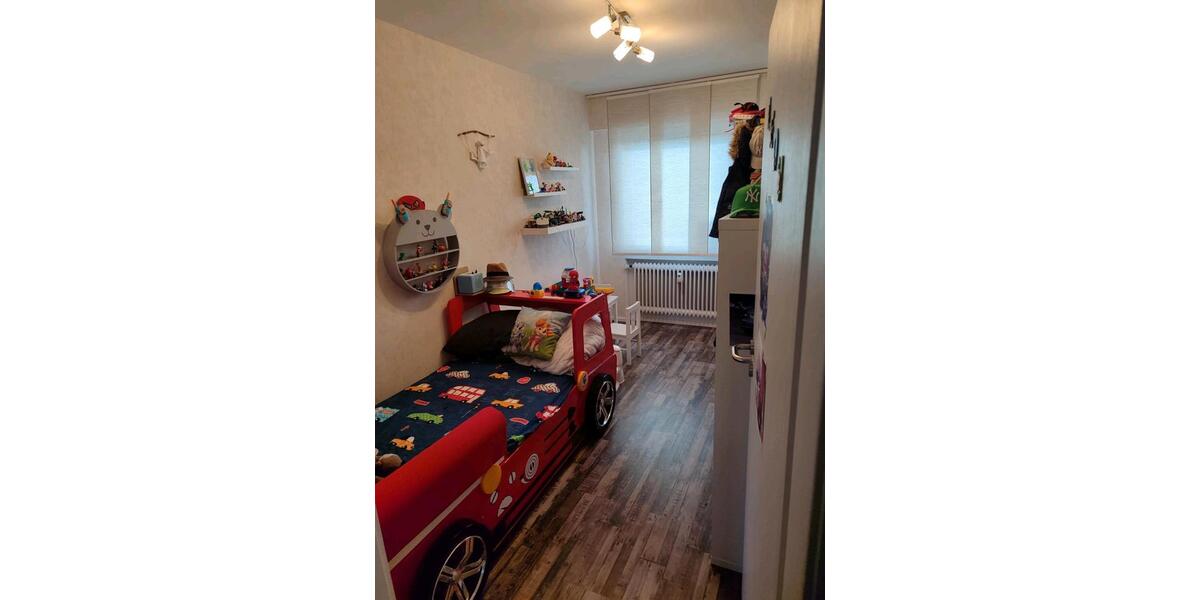 Etagenwohnung Remseck am Neckar - 3.5 Zimmer, 83 m&sup2;, 350.000&euro; | Angebot:24816043