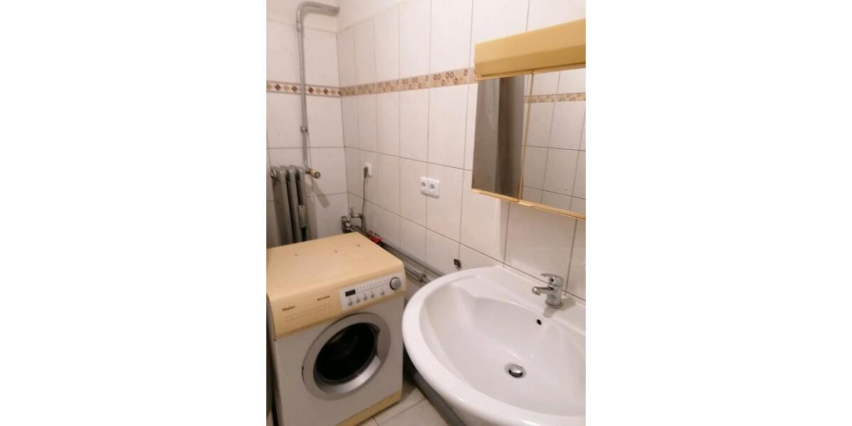 Erdgeschoßwohnung Landau an der Isar - 2 Zimmer, 65 m&sup2;, 950&euro; | Angebot:26032280