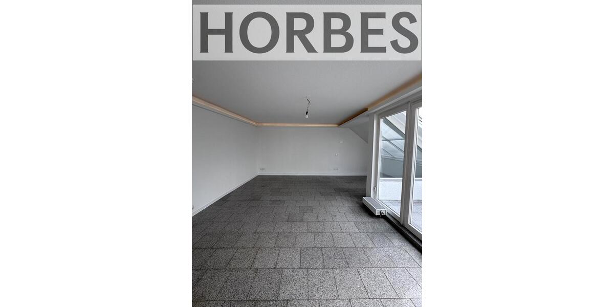 Dachgeschoßwohnung Zwickau Zwickau-Nord - 2 Zimmer, 106 m&sup2;, 850&euro; | Angebot:24874264