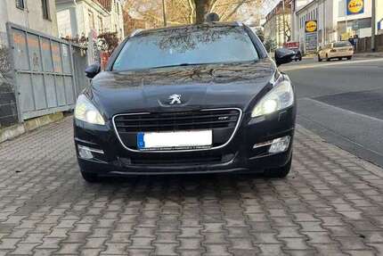 Peugeot 508 208.000 km 6.250 &euro; Offenbach 63071