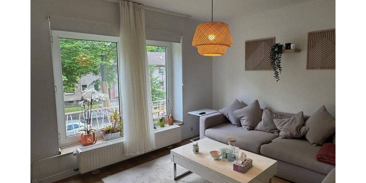 Etagenwohnung Duisburg Fahrn - 3 Zimmer, 52 m&sup2;, 430&euro; | Angebot:26823861