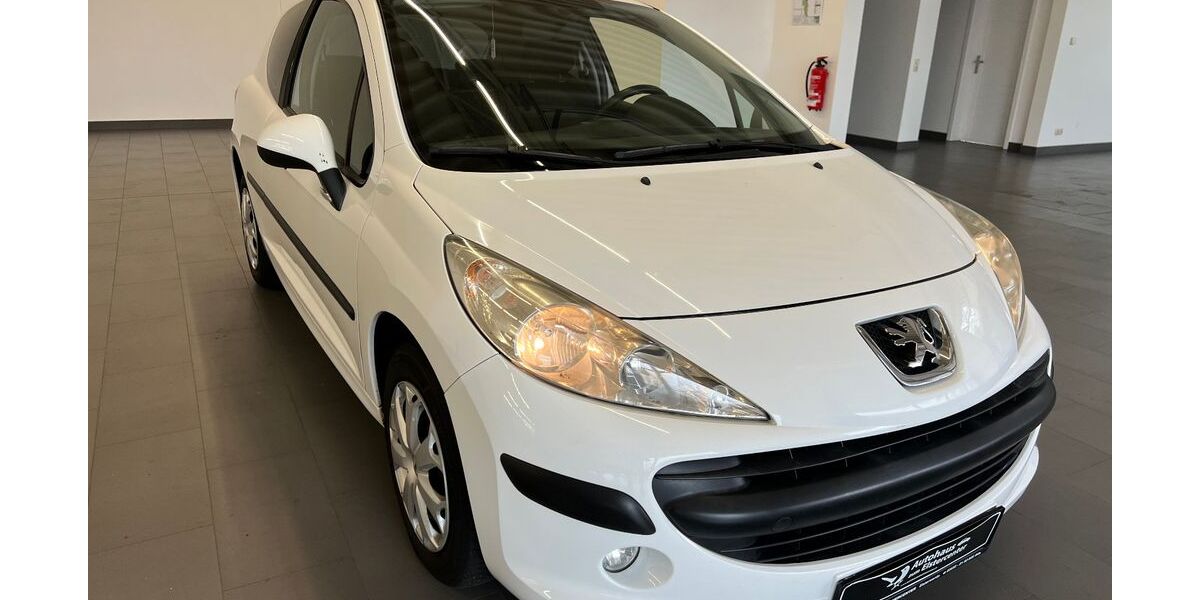 Peugeot 207 191.600 km 2.990 &euro; Elsterwerda 04910