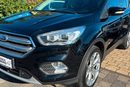 Ford Kuga 138.799 km 12.499 &euro; Kirchberg 55481