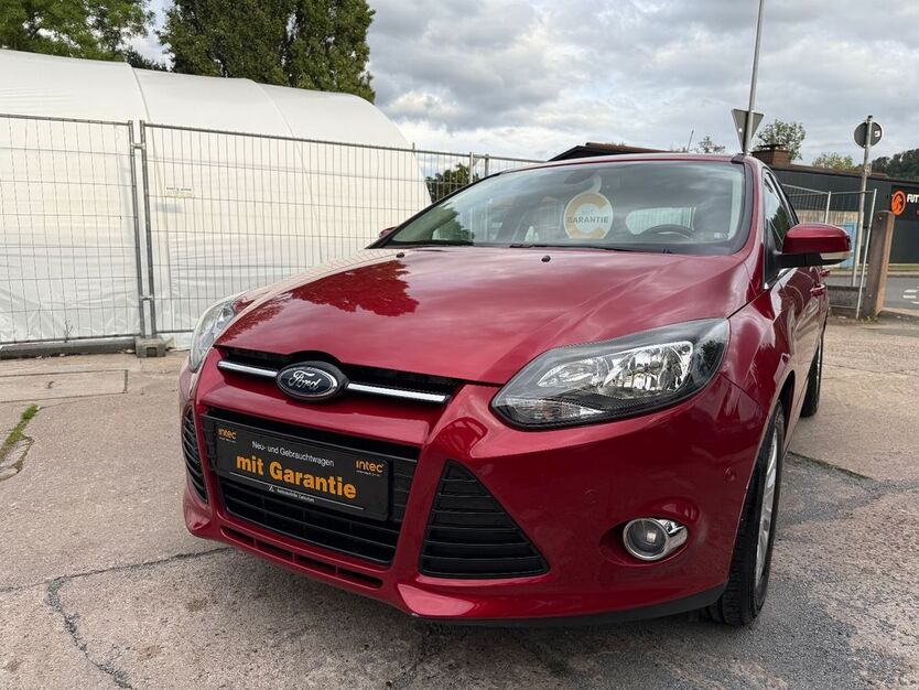 Ford Focus 68.500 km 6.450 € Höxter 37671