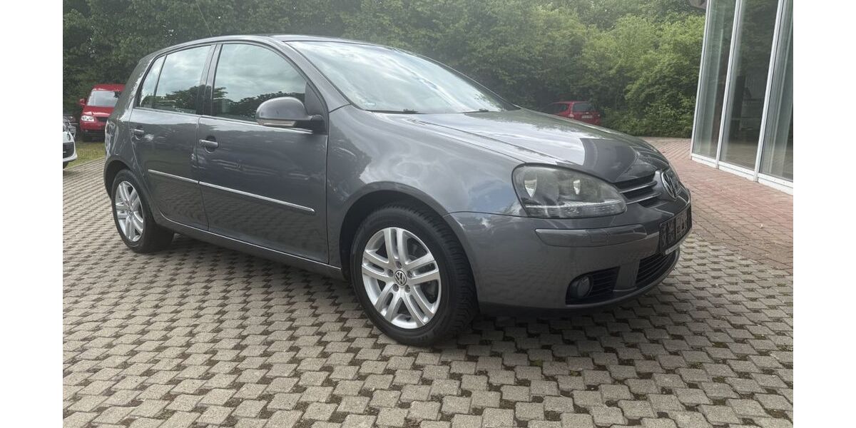 VW Golf 78.334 km 4.990 &euro; Göttingen 37081