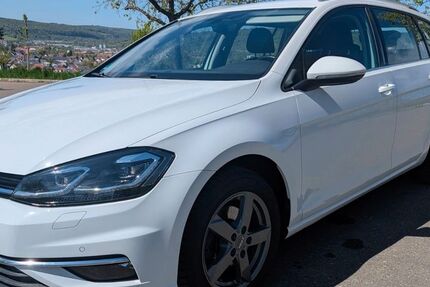 VW Golf 144.000 km 13.990 &euro; Bad Mergentheim 97980