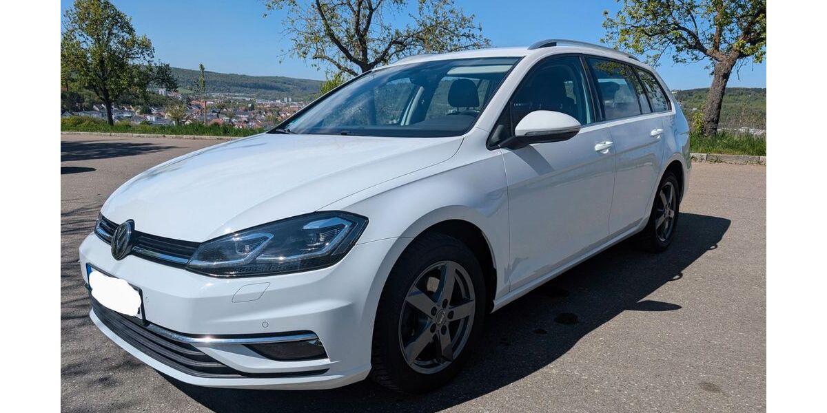 VW Golf 144.000 km 13.990 &euro; Bad Mergentheim 97980