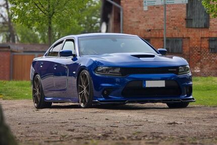 Dodge Charger 75.000 km 27.000 &euro; Schöningen 38364