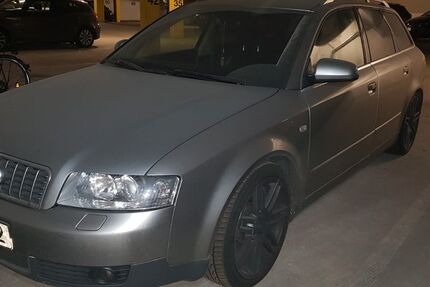 Audi A4 323.976 km 4.999 € Regensburg 93051