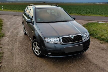 Skoda Fabia 199.700 km 1.900 &euro; Vettweiß 52391