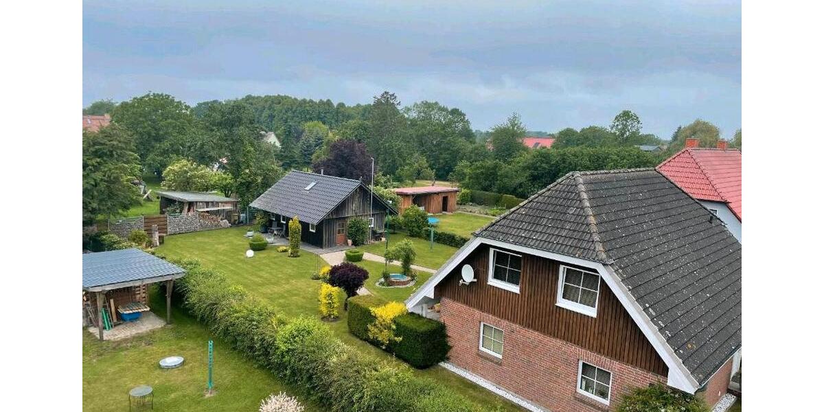 Einfamilienhaus Zarrentin am Schaalsee - 9 Zimmer, 135 m&sup2;, 400.000&euro; | Angebot:26764615