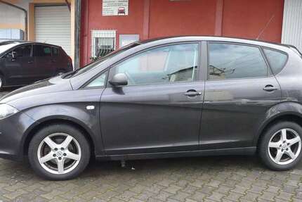 Seat Altea 182.000 km 2.300 &euro; Burgebrach 96138
