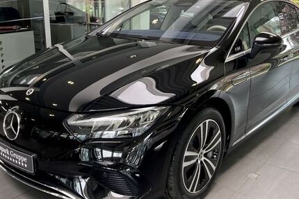 Mercedes EQE
