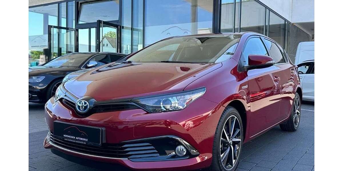 Toyota Auris 62.892 km 15.780 &euro; Kassel 34123