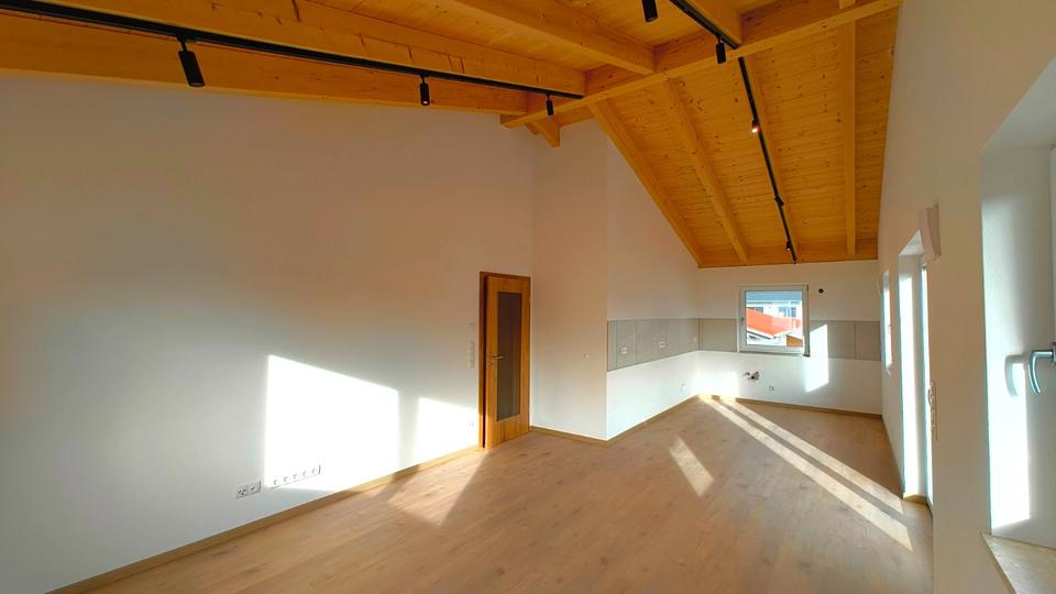 Etagenwohnung Tüßling - 2 Zimmer, 53 m&sup2;, 870&euro; | Angebot:25978834