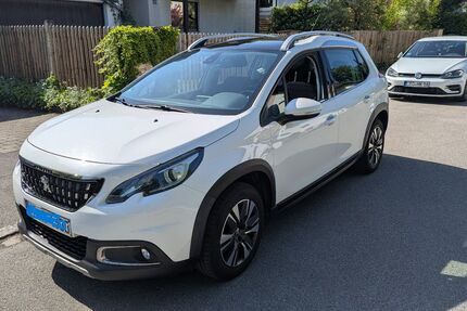 Peugeot 2008 101.000 km 6.900 &euro; München 81927