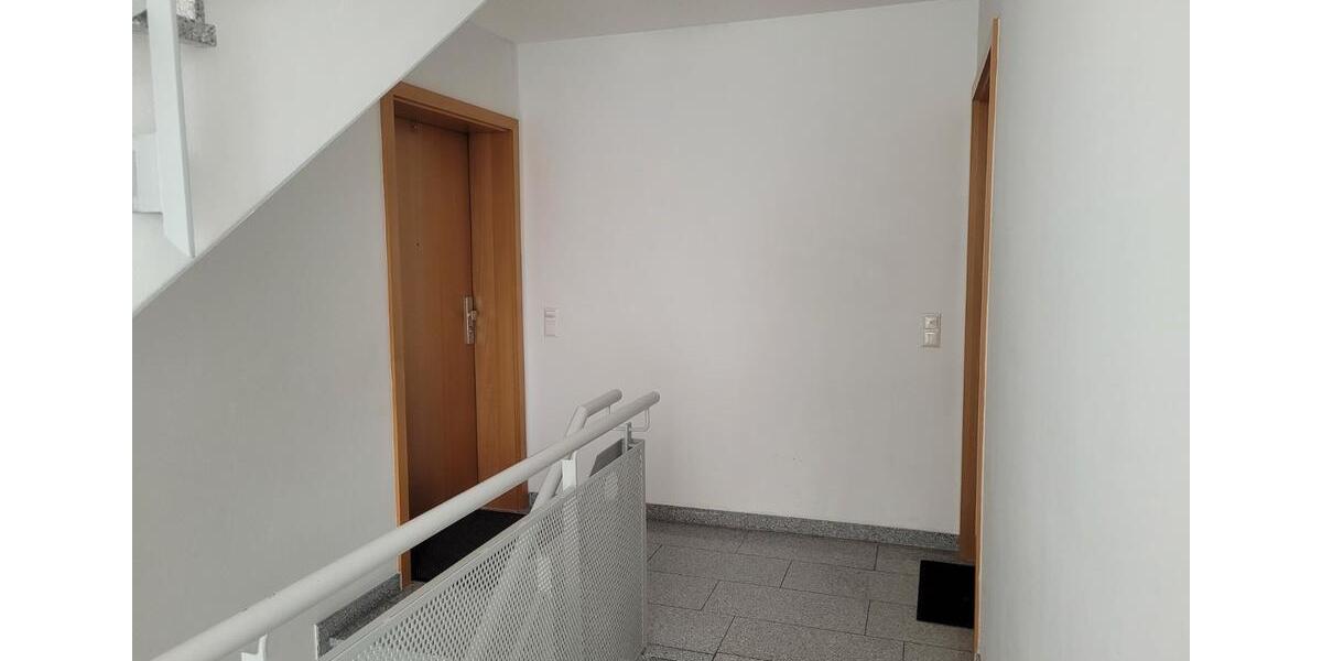 Etagenwohnung Ehingen (Donau) - 3 Zimmer, 79 m&sup2;, 295.000&euro; | Angebot:27081111