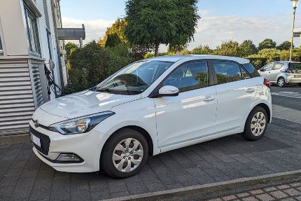 Hyundai i20 108.500 km 6.400 &euro; Mönchengladbach 41063