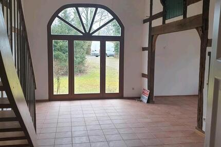 Haus Verl - 4 Zimmer, 169 m&sup2;, 1.620&euro; | Angebot:26329593