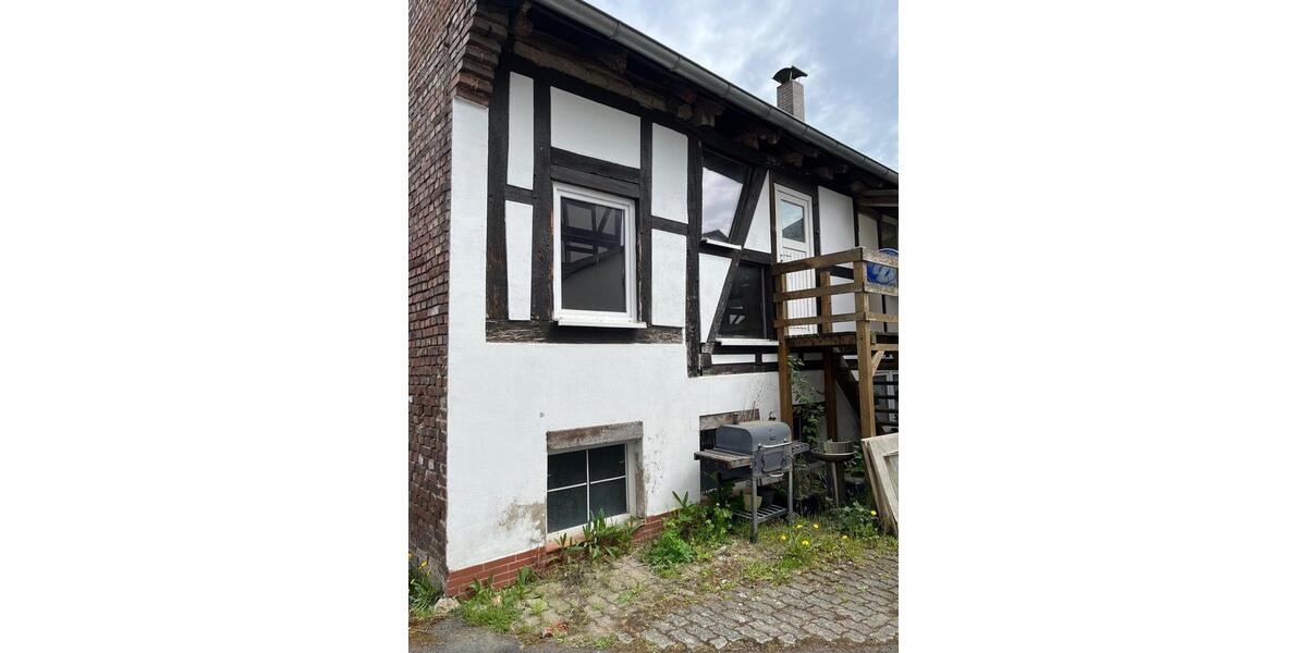 Einfamilienhaus Bad Wildungen - 3 Zimmer, 100 m&sup2;, 25.000&euro; | Angebot:26399810