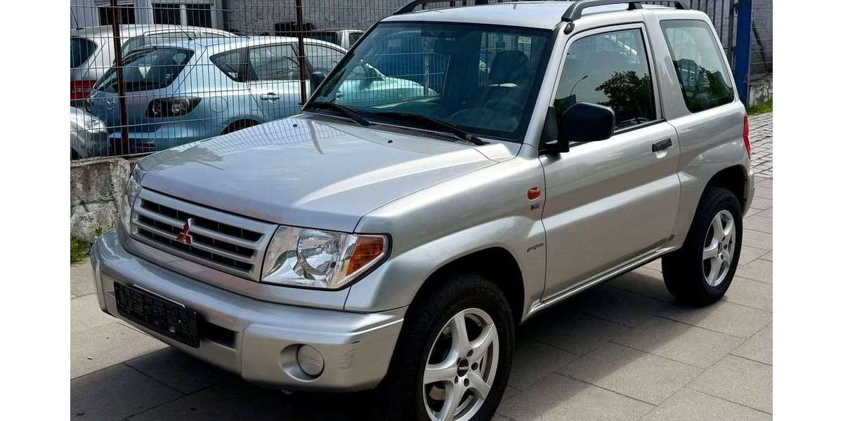 Mitsubishi Pajero 179.000 km 2.990 &euro; Hamburg 20097