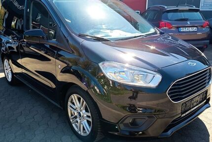 Ford Tourneo Courier 71.174 km 11.990 &euro; Rauschenberg 35282