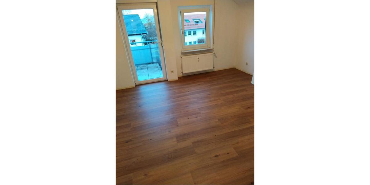 Dachgeschoßwohnung Schwäbisch Gmünd Bargau - 3 Zimmer, 73 m&sup2;, 720&euro; | Angebot:26407649