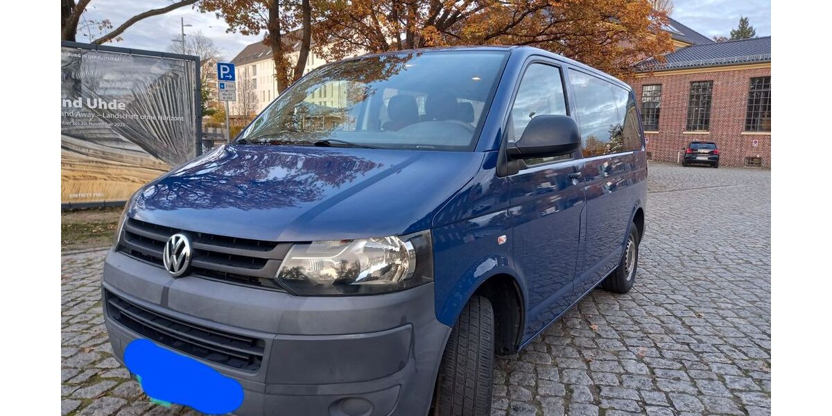 VW T5 Transporter 235.500 km 7.200 &euro; Lüneburg 21337
