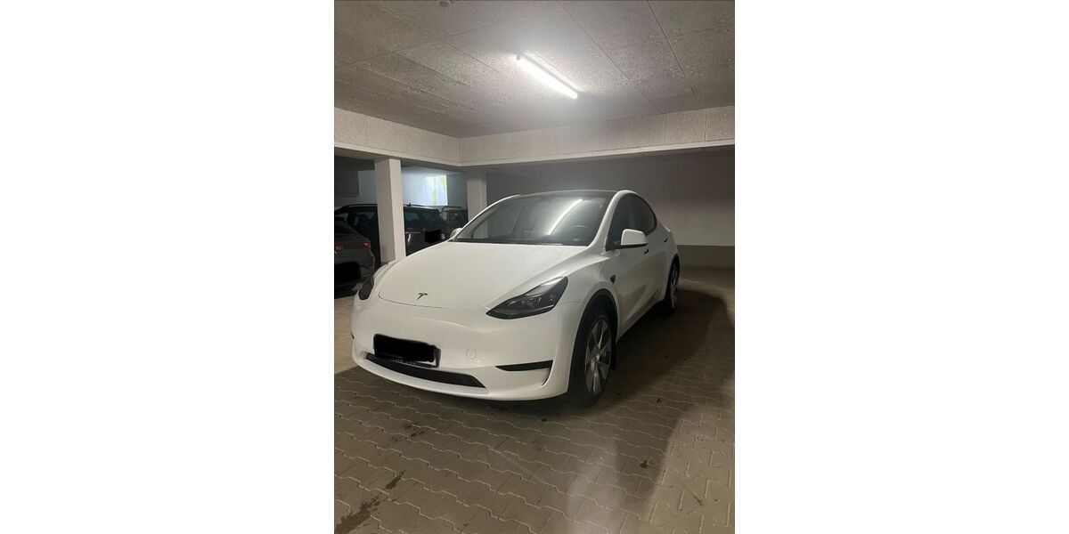 Tesla Model Y 43.000 km 38.200 &euro; Dirlewang 87742