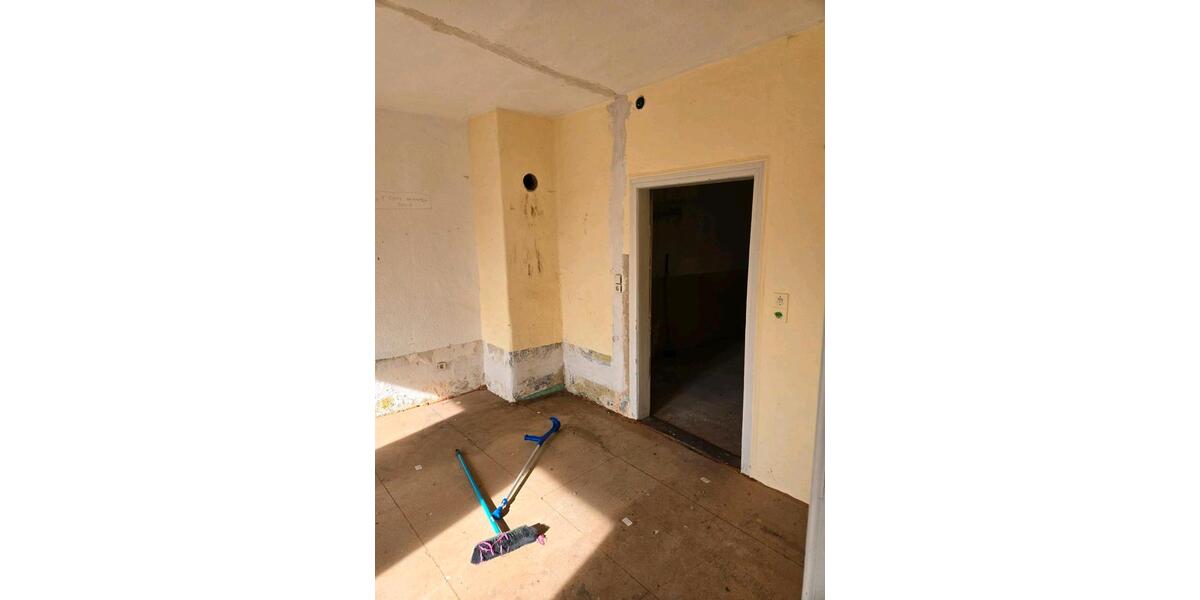 Mehrfamilienhaus, Wohnhaus Löbau - 10 Zimmer, 300 m&sup2;, 41.000&euro; | Angebot:26837285