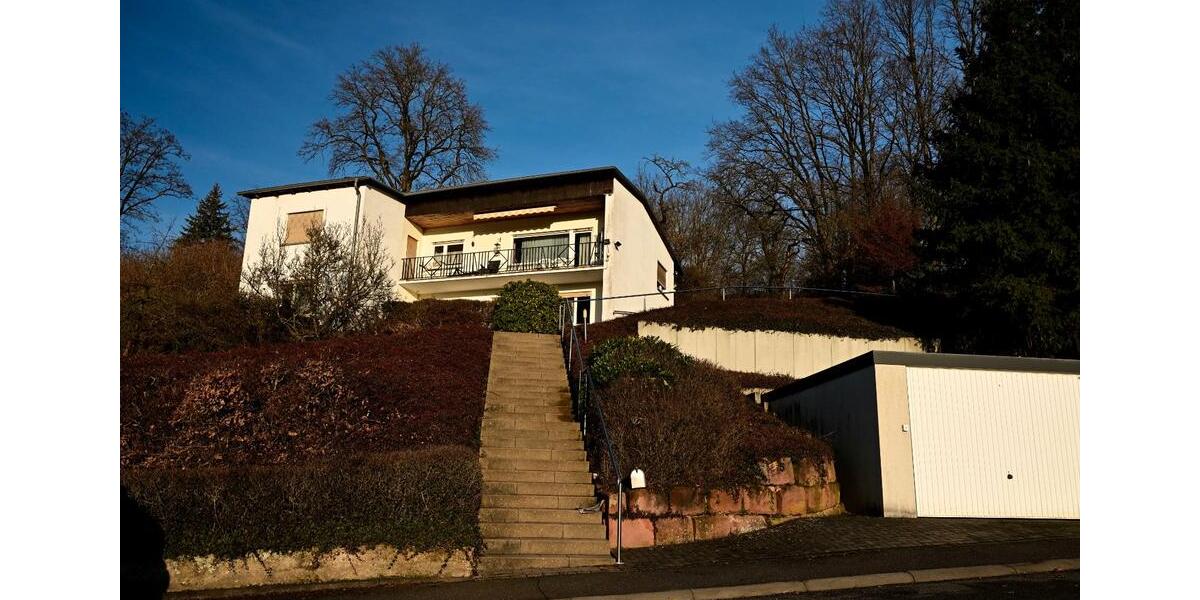 Einfamilienhaus Bad Soden-Salmünster Salmünster - 6.5 Zimmer, 176 m&sup2;, 490.000&euro; | Angebot:26544995